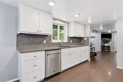 85622 Territorial Hwy, Eugene, OR 97402 - Photo 15