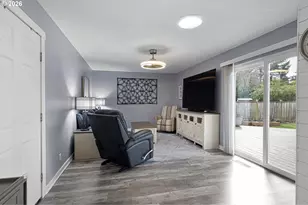 1360 Andersen Ln, Eugene, OR 97404 - Photo 11