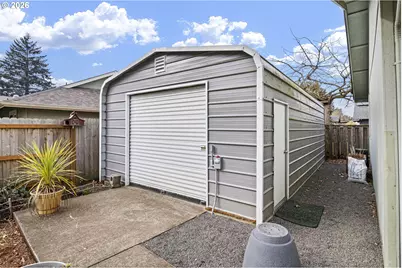 1360 Andersen Ln, Eugene, OR 97404 - Photo 35