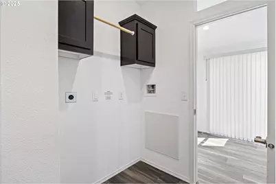 435 Spruce St, Yoncalla, OR 97499 - Photo 37