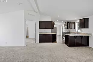 435 Spruce St, Yoncalla, OR 97499 - Photo 13