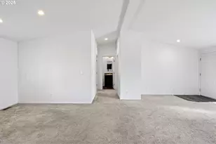 435 Spruce St, Yoncalla, OR 97499 - Photo 11