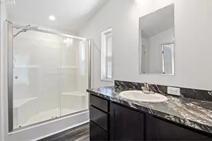 435 Spruce St, Yoncalla, OR 97499 - Photo 25