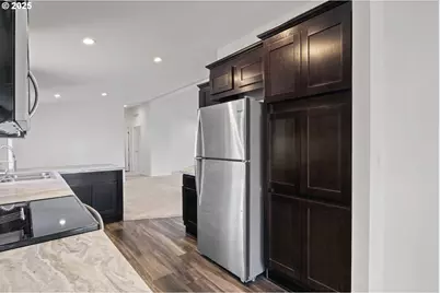 435 Spruce St, Yoncalla, OR 97499 - Photo 15