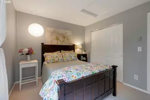 4000 Carman Dr, Lake Oswego, OR 97035 - Photo 15