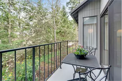 4000 Carman Dr #106, Lake Oswego, OR 97035 - Photo 21