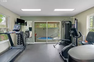 4000 Carman Dr, Lake Oswego, OR 97035 - Photo 33