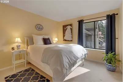 4000 Carman Dr #106, Lake Oswego, OR 97035 - Photo 17