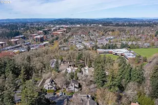 4000 Carman Dr, Lake Oswego, OR 97035 - Photo 47