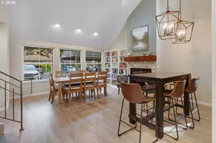 4000 Carman Dr, Lake Oswego, OR 97035 - Photo 27