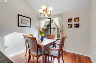 4000 Carman Dr, Lake Oswego, OR 97035 - Photo 13