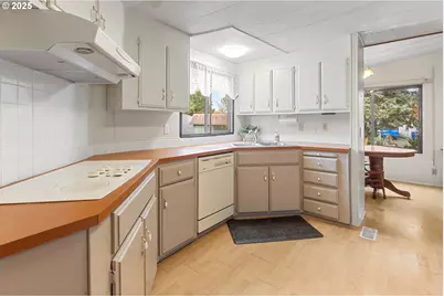 4915 Swegle Rd #81, Salem, OR 97301 - Photo 7