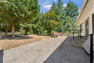 1275 Arcadia Dr, Roseburg, OR 97471 - Photo 27