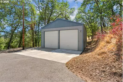 1275 Arcadia Dr, Roseburg, OR 97471 - Photo 33