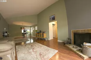 1785 NW Rolling Hill Dr, Beaverton, OR 97006 - Photo 5