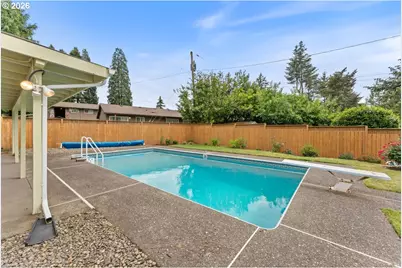 3825 SE 166th Ct, Portland, OR 97236 - Photo 11
