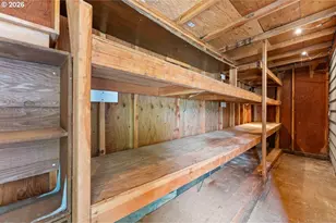 3825 SE 166th Ct, Portland, OR 97236 - Photo 43