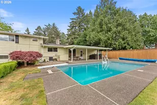3825 SE 166th Ct, Portland, OR 97236 - Photo 37