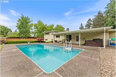 3825 SE 166th Ct, Portland, OR 97236 - Photo 7