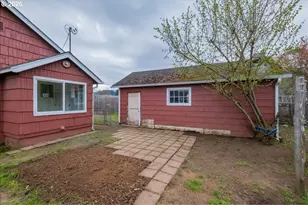 1132 2nd Ave, Sweet Home, OR 97386 - Photo 21