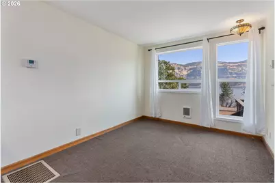 5669 Highway 30W, The Dalles, OR 97058 - Photo 17