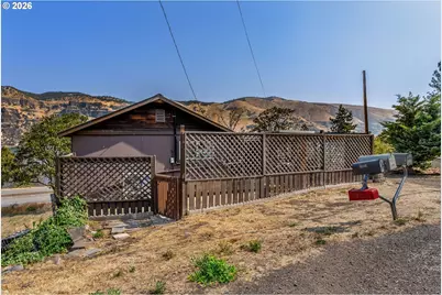5669 Highway 30W, The Dalles, OR 97058 - Photo 15