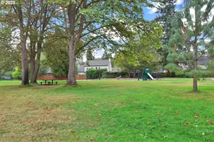 1641 Chasa St, Eugene, OR 97401 - Photo 37