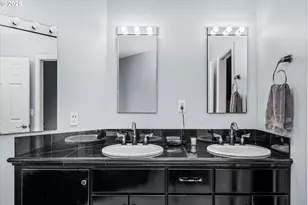 27067 Pickens Rd, Eugene, OR 97402 - Photo 19