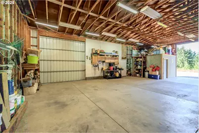 27067 Pickens Rd, Eugene, OR 97402 - Photo 39