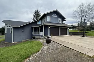 27067 Pickens Rd, Eugene, OR 97402 - Photo 1