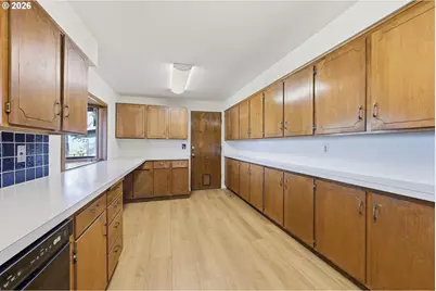 3182 Beech St, Eugene, OR 97405 - Photo 15