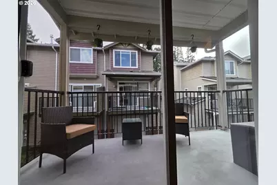 10532 NE Cedar Falls Loop, Hillsboro, OR 97006 - Photo 9