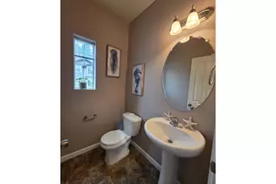 10532 NE Cedar Falls Loop, Hillsboro, OR 97006 - Photo 11