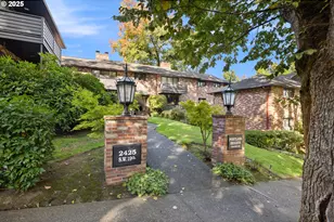 2425 SW 19th Ave, Portland, OR 97201 - Photo 5