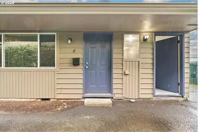 5730 SE Center St, Portland, OR 97206 - Photo 13