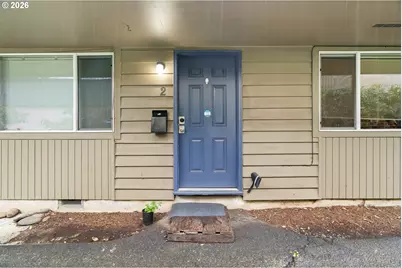 5730 SE Center St, Portland, OR 97206 - Photo 5