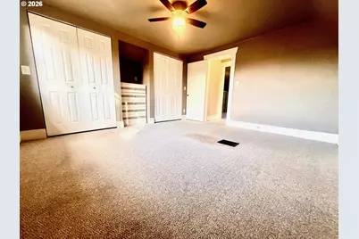 656 NE Buffalo St, Portland, OR 97211 - Photo 13