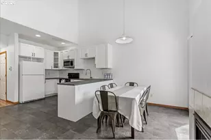 1545 NE 132nd Ave, Portland, OR 97230 - Photo 11