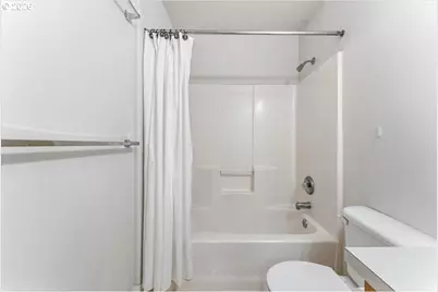 1545 NE 132nd Ave, Portland, OR 97230 - Photo 33