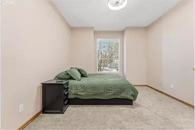 1545 NE 132nd Ave, Portland, OR 97230 - Photo 17