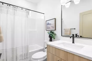 1245 SW Hume Ct, Portland, OR 97219 - Photo 27