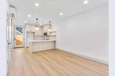 1245 SW Hume Ct, Portland, OR 97219 - Photo 13