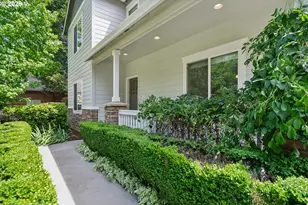 4434 SW Arnold St, Portland, OR 97219 - Photo 3