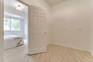 71 Marlboro Ln, Eugene, OR 97405 - Photo 37