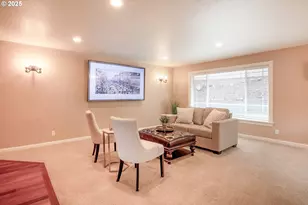 296 S 68th Ct, Springfield, OR 97478 - Photo 7