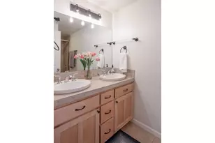 296 S 68th Ct, Springfield, OR 97478 - Photo 15