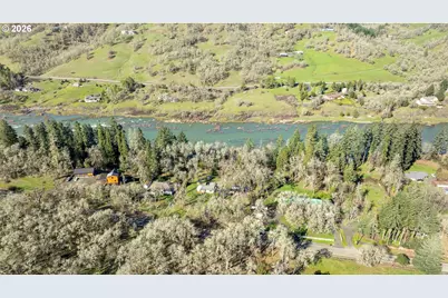 1176 Whistlers Ln, Roseburg, OR 97470 - Photo 27