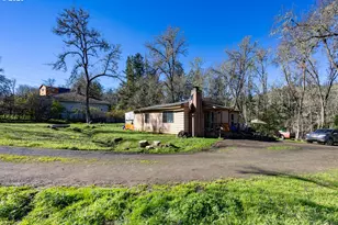 1176 Whistlers Ln, Roseburg, OR 97470 - Photo 45