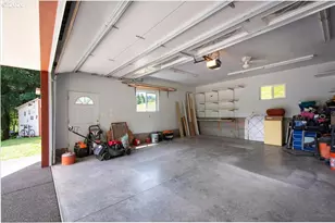 419 NE 404th Ct, Washougal, WA 98671 - Photo 39