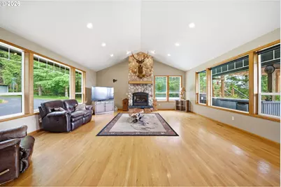 966 Lookout Rd, Castle Rock, WA 98611 - Photo 9